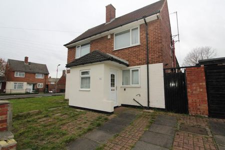 2 bedroom semi-detached house to rent - Photo 4