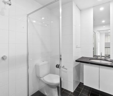 61/45 Blackall Street, Barton ACT 2600 - Apartment For Rent | Domain - Photo 6