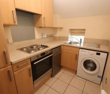2 bedroom apartment to rent - Photo 6