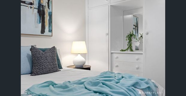 Modern, Low-Maintenance Unit in Prime Nunawading Location - Photo 1