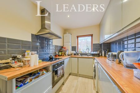 1 bedroom apartment to rent Ashtree Court - Photo 3