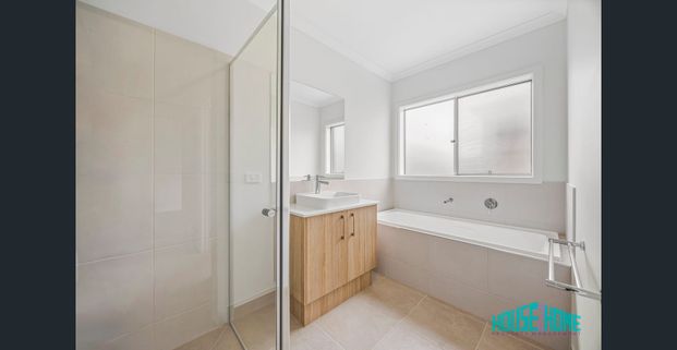 A Fresh New Beginning in the Heart of Fraser Rise - Photo 1