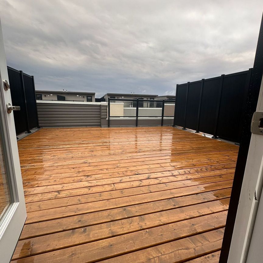 For Lease - 3409 Ridgeway Drive Unit# 32, Mississauga, Ontario - Photo 1