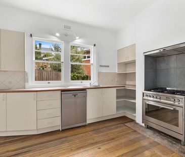 Two Bedroom Unit with Water Views - Photo 4