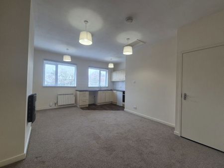 Quarry Bank, Brierley Hill, DY5 - Photo 4