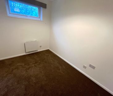 Golf View, Preston - Photo 2