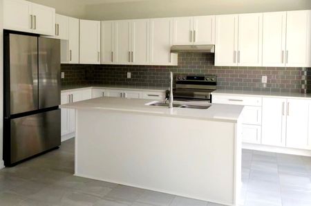 For Lease - 366 Cloyne Crescent, Barrhaven, Ontario - Photo 5