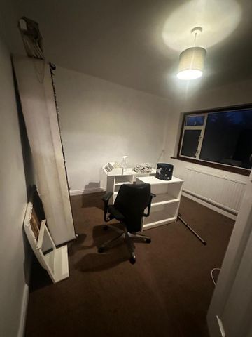 3 bedroom terraced house to rent - Photo 3