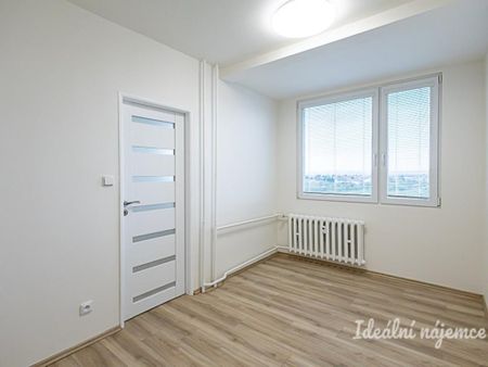 Pronájem bytuRenting an apartment 2+kk, 36 m2 - Fotografie 4