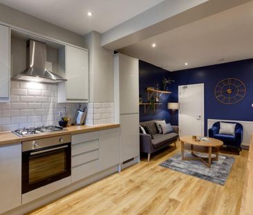 1 bedroom in a house share to rent - Photo 4