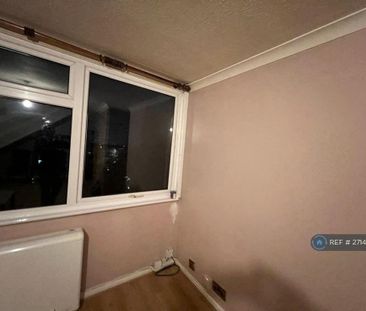 2 bedroom maisonette to rent - Photo 6