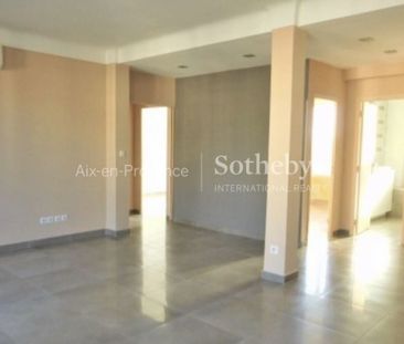 APPARTEMENT T4 CV BALCON GARAGE - Photo 3