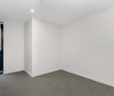 Ground floor. Prime Location. - Photo 5