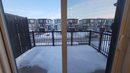 119 Superior Dr, Amherstview, ON K7N 0E5 - Photo 3