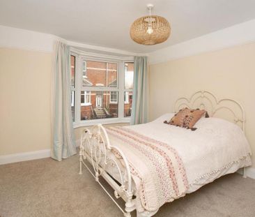 2 bedroom maisonette to rent - Photo 1