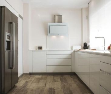 4 bedroom luxury Villa for rent in Marbella, Andalusia - Photo 2