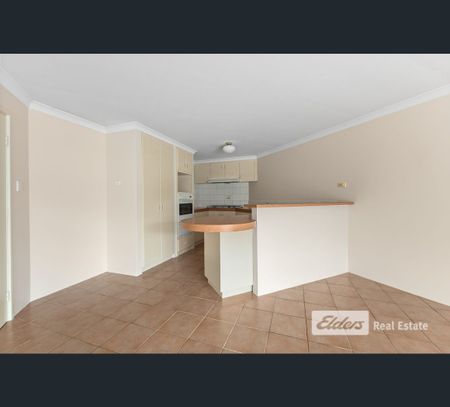9/24 Stanbury Crescent, South Bunbury, WA 6230 - Photo 4