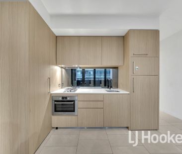Lovely 1 bedroom apartment in the heart of Melbourne CBD - Photo 6