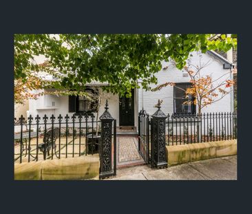 STUNNING NEWLY RENOVATED SPACE! - Photo 1