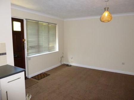 1 bedroom terraced house to rent - Photo 2