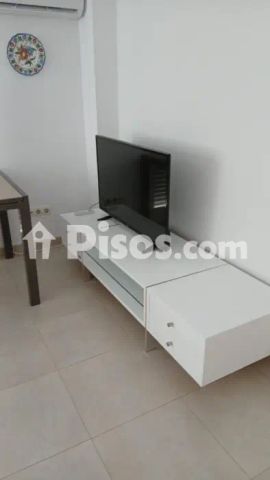 Apartamento en alquiler en Passeig Marítim de Neptú, cerca de Calle del Mare Nostrum - Photo 5