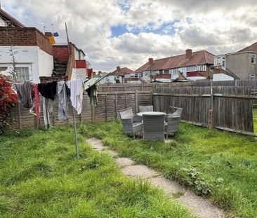 1 bedroom flat to rent - Photo 6