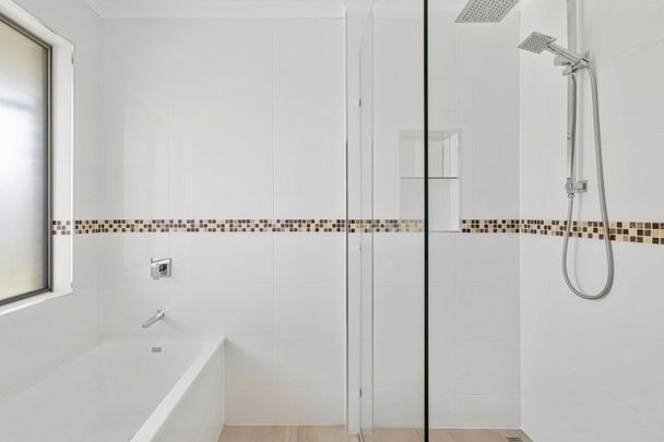 7 Connewarre Court, Petrie QLD, Belconnen - Photo 1