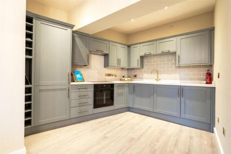 2 bedroom apartment to rent - Photo 5