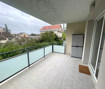 Location Appartement 3 pièces 69m² - Photo 6