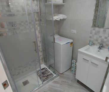 Piso En alquiler Paseo Marítimo Rey de España 32, Zona Puerto Depor... - Photo 3