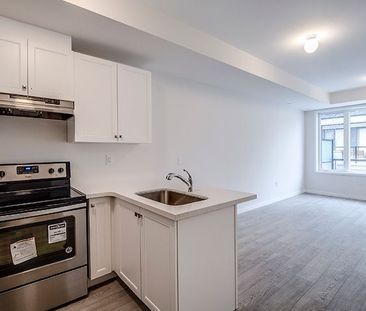 For Lease - 300 Alex Gardner Circle Unit# 61, Aurora, Ontario - Photo 5