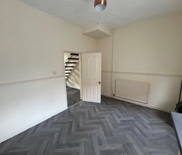 2 Bedroom Terraced House - Photo 6