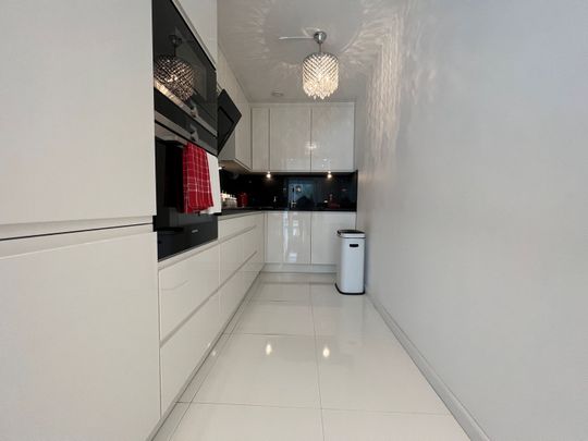 Laan op Zuid 736, Kop van Zuid - Entrepot, 3071AB, Rotterdam - Foto 1