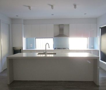 24B Howden Crescent, Braybrook VIC 3019 - Photo 4