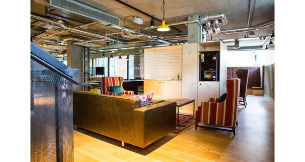 Gold Studio Mid Level - Photo 1