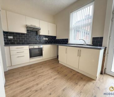 2 bedroom terraced house to rent - Photo 2