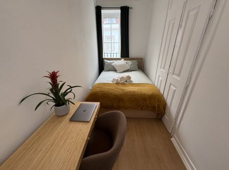 Rua da Esperança, Lisbon, Lisbon 1200-109 - Photo 3