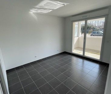 T2 AVEC TERRASSE ET PARKING - Photo 5