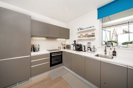 Banister Road, Prime House, W10 - Photo 4