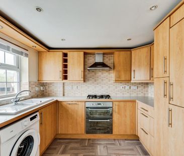 2 bedroom flat to rent - Photo 6
