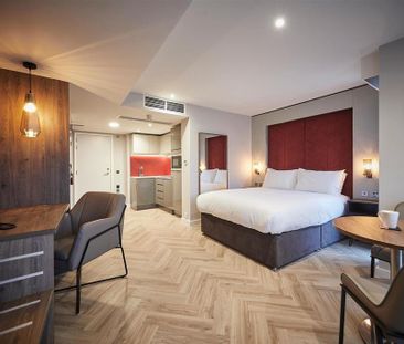 1 bedroom flat to rent - Photo 1