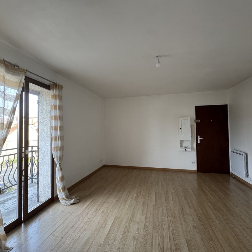 Location Appartement 2 pièces 42m² CLAYE SOUILLY 77410 - Photo 1