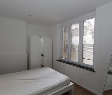 Appartement - à louer - Photo 2
