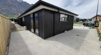 Modern and Spacious Two-Bedroom Unit in Hanley’s Farm - Photo 4