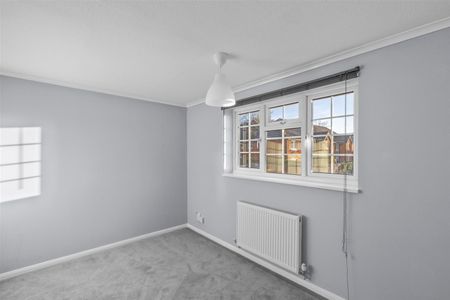 Williams Close, Aylesbury - Photo 2