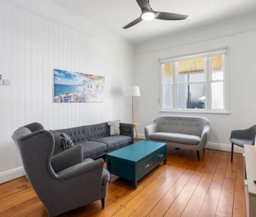 Fully Furnished Rooms for Lease - All Bills Included in Spacious Sh... - Photo 1