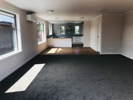 86 Middle RoadAllenton - Photo 3