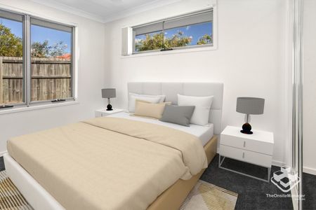 3 Bedroom Townhouse - Photo 4