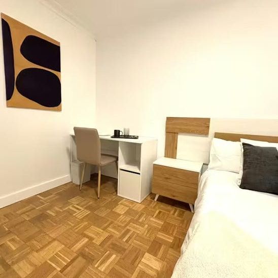 Avenida de Fuenlabrada, Leganés, Community of Madrid 28912 - Photo 1