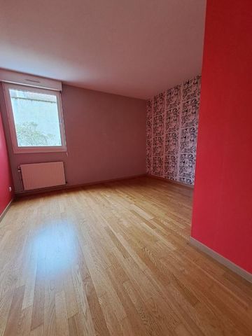 4 PIECES EN DUPLEX AVEC JARDIN - Photo 4